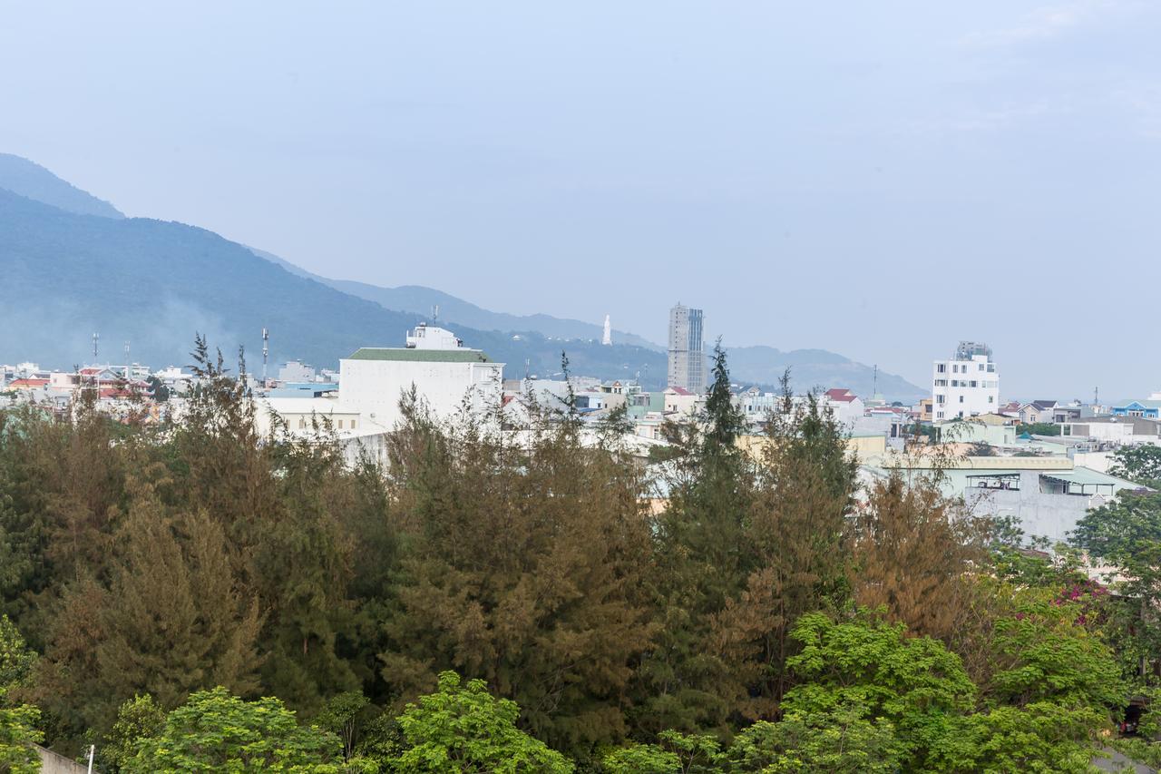 Anh Villa Hotel Da Nang Exterior photo